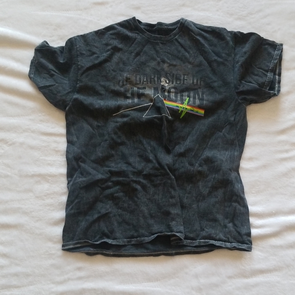 Pink Floyd shirt